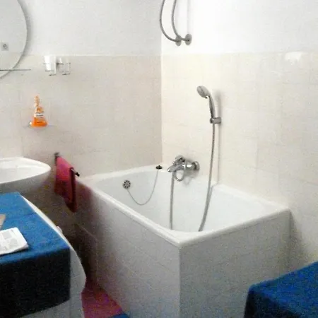 Апартаменты With Wifi - 8328 *